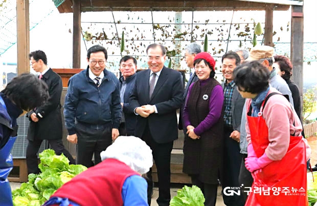 김한정 의원 초청 이개호 농식품부장관 11월 16일 남양주 농업현장 방문(사진=김한정 의원실)