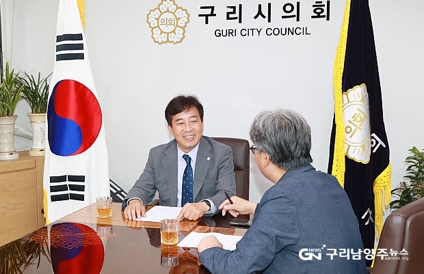 구리남양주뉴스 7월 13일 권봉수 구리시의회 의장 인터뷰