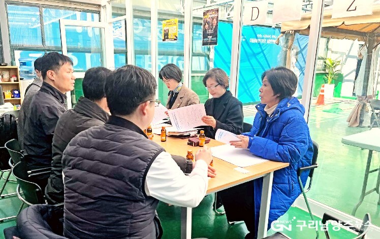 3월 21일 최민희 선거사무소 한전 보고회(사진 제공=최민희 캠프)